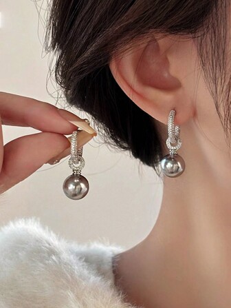 925 纯银耳环，镶嵌方晶锆石和人造珍珠，适合女性日常佩戴、礼物、约会、派对、订婚、婚礼、新娘首饰（首饰盒款式随机）