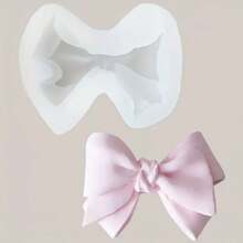 1/2 pièces Moule en silicone en forme de nœud papillon, parfait pour des projets de décoration créative, idéal pour la résine et l'argile polymère, savon, bougies parfumées, gypse, bijoux DIY, décorations, outils d'artisanat fait main, ajoute de l'élégance à la décoration de la maison, flexible et facile à utiliser, fournitures pour la fabrication de cadeaux pour mariage, remise de diplôme, anniversaire, fête, décoration