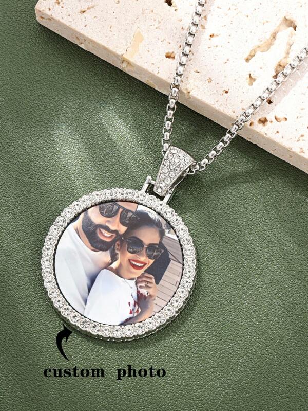 Colar com pingente de foto redondo de hip hop tamanho extra grande personalizado, feito de materiais de alta qualidade, estilo moderno, zircônia cúbica, joias com pingente de foto criativas personalizadas, presente para pai e mãe, prata, elegante, colorido, vintage, unissex, hipster, simples, casual, personalizado, exclusivo, presentes ideais para ele, presentes ideais para ela, ela, namorado, namorada, pai, mãe, família, amigos, para aniversários, para aniversários, para formatura, para baile, para festa, joias femininas