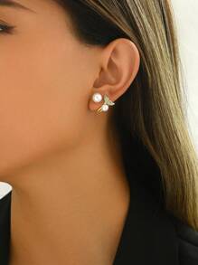 1pair Chic Fish Tail Shape Earrings With Rhinestones & Faux Pearls For Women