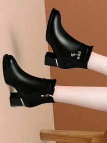 2025秋冬新款圆头女短靴，粗跟中跟靴，软底绒面水钻细长靴，百搭靴子 - 黑色 - 查看 11