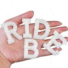 1 双 DIY（需自粘）新娘仿珍珠毛绒拖鞋，适合水疗、过夜、新娘送礼会、婚礼、单身派对、单身派对、装饰、求婚、伴娘礼物、返校情人节