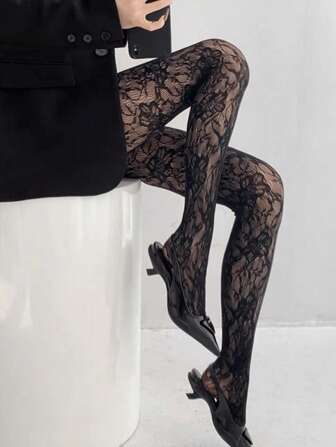A Black Popular Pantyhose Leggings Plastic Anti-Stripping Fishnet Stockings Floral Pattern Thin Hollowed-Out Jacquard Mesh Stockings Sexy Minimalist Sexy Stockings Nightclub Bungee Dancing Suitable For Couples Dating All Dresses Go Out To Play Model Modeling Photos