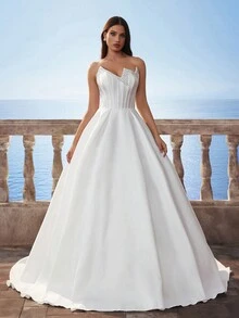 New Arrival Solid-Color Luxury Palace Style Glossy Beaded Satin A-Line Wedding Dress With Train, For Brides, Autumn/Winter, White Bridal Dress - White - View 5