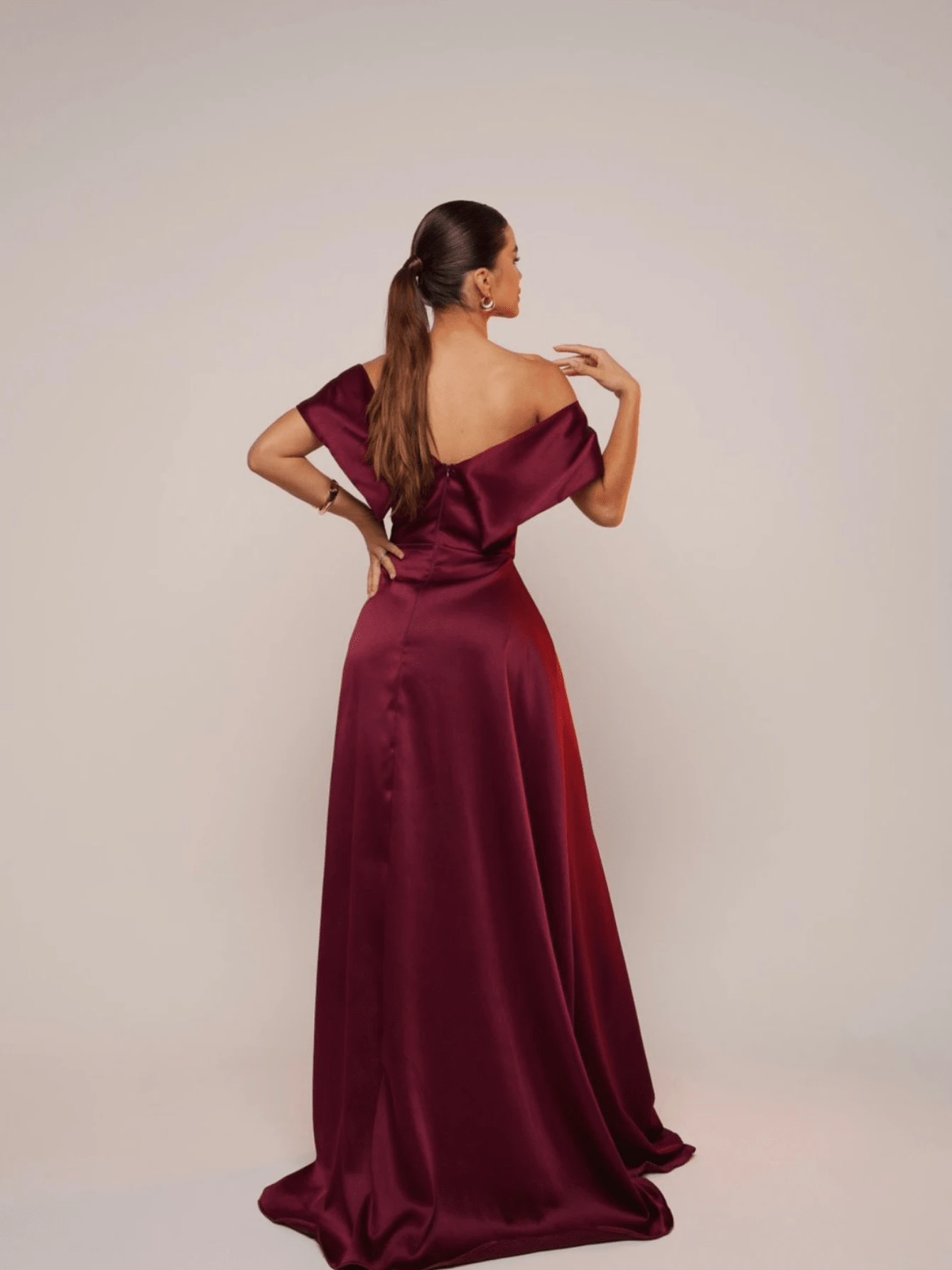 Princess Style Satin Flared Party Dress. - 酒紅色 - 查看 1