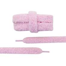 Lacets de chaussures plats en peluche de 15 mm de large, design moelleux et duveteux. Excellente texture et douceur, parfaits pour les bottes et les Baskets