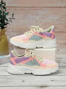 Zapatos para correr cómodos y transpirables para mujeres para deportes y ejercicio, con cordones decorativos asimétricos y punta redonda, adecuados para caminar casual en otoño, disponibles en varios colores.