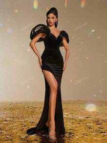 Smilprince Luxurious Black Velvet Slim-Fit High Slit Gown With Unique Mesh Structured Shoulders Formal Dresses For Women