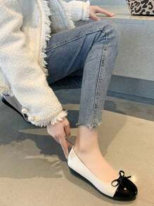 Plus Size Women Comfortable Versatile Round Toe Color Blocking Slip-On Loafer Flats With Bow Decor