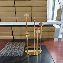 1 件优雅金色 5 臂烛台，带亚克力盖，婚礼桌面支架，非常适合圣诞节和家庭派对装饰