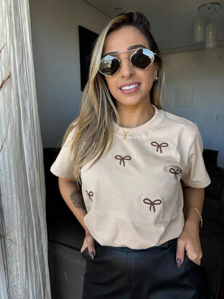 Women's Embroidered Printed Casual Bow T-Shirt Blouse. - 卡其色 - 查看 1