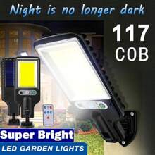 Luces solares LED de 8000 lm con sensor de movimiento para exteriores con control remoto, luces de calle solares para exteriores, impermeables, luces solares de 3 modos para patio exterior, jardín, camino y estacionamiento - 108COB - Ver 3