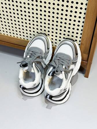 1 Pair Kids Double Mesh Faux Leather Hook And Loop Sport Shoes, Soft Sole Anti-Slip Fashion, Suitable For Daily Indoor And Outdoor Sports, Spring & Autumn