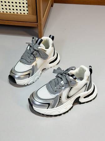 1 par barn dubbelmesh konstläder sportskor med krok och ögla, mjuk sula Anti-halk mode, lämplig för dagliga sporter inomhus och utomhus, vår och höst