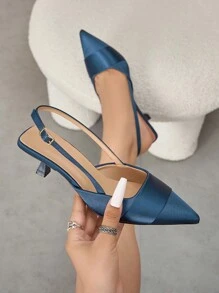 Màu xanh hải quân