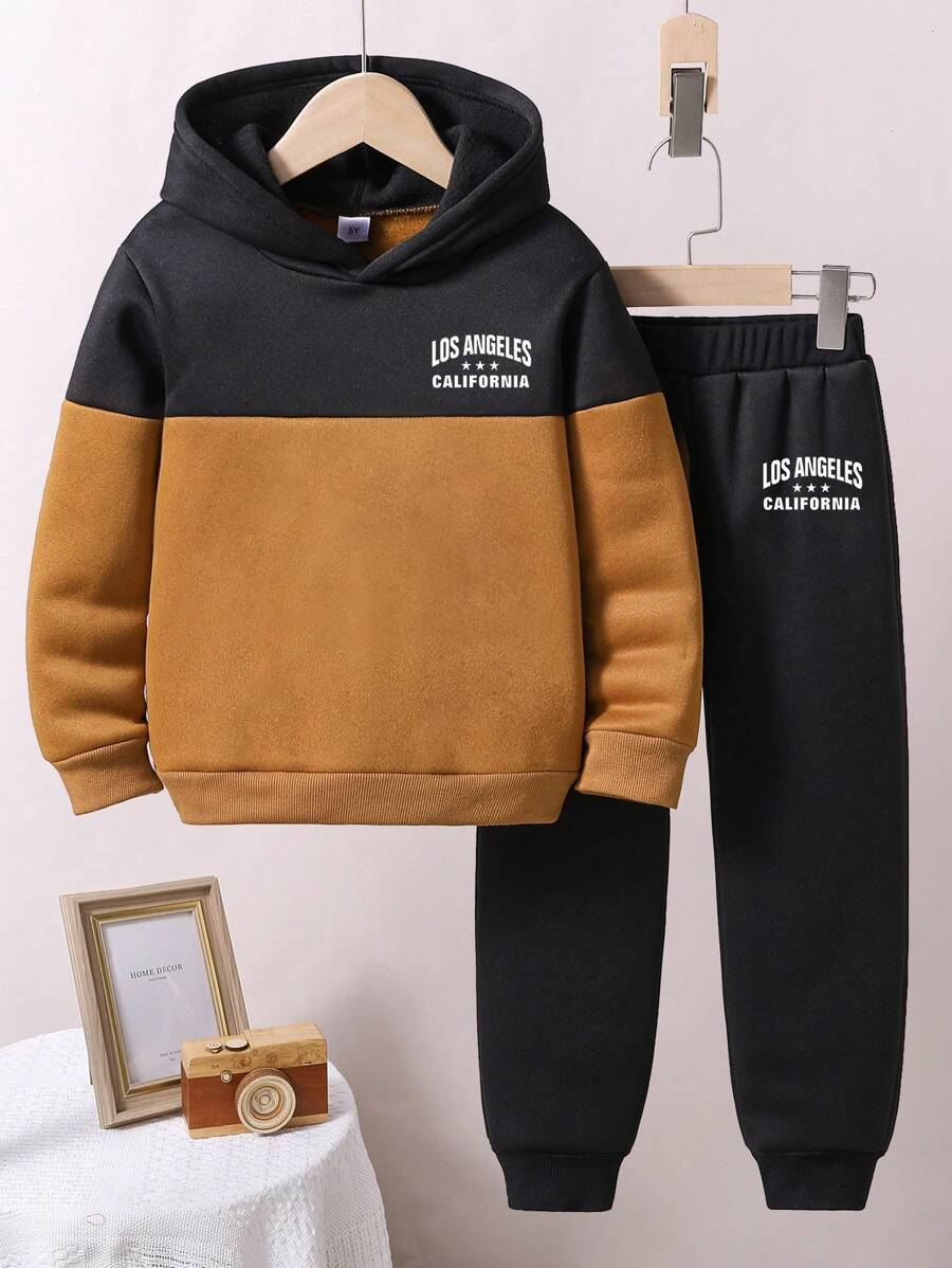 Tween Boy Two Tone Letter Graphic Thermal Hoodie & Sweatpants - Black - View 1