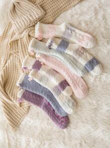 4 Pairs Of Cute Woolen Women's Mid Tube Socks, Winter Warm Socks, And Non Slip Floor Socks. Interesting Plush Socks.Fuzzy Socks - Multicolor - View 4