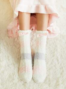 4 Pairs Of Cute Woolen Women's Mid Tube Socks, Winter Warm Socks, And Non Slip Floor Socks. Interesting Plush Socks.Fuzzy Socks - Multicolor - View 9