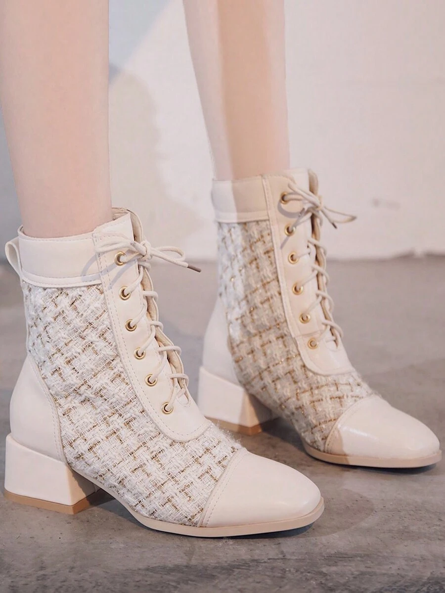 女士时尚系带英伦风靴子，百搭细跟短靴 - 米色 - 查看 1