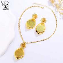 优雅奢华迪拜黄金新娘独特菱形花卉设计项链和耳环首饰套装，适合女士，哑光花卉图案斑点设计首饰套装