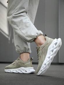 小众设计黑白撞色透气网眼休闲运动鞋，轻便户外情侣运动鞋 - 棕色 - 查看 2