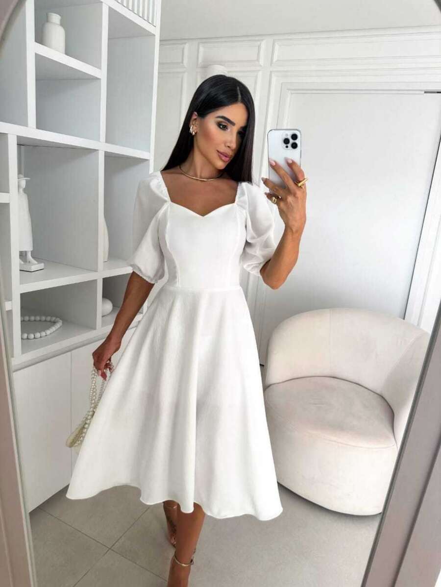 Women's Midi Dress With Puff Sleeves, Loose And Lined - 白色 - 查看 1