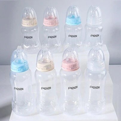 1 bình sữa trẻ em có đường kính tiêu chuẩn quốc tế, núm vú bằng silicon, đáy bình phủ sương giúp cầm nắm dễ dàng, phù hợp cho trẻ từ 0-1 tuổi