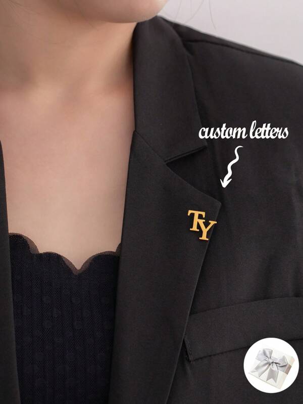 1pc Personalized Initial Name Brooch, Custom Daily Dress Brooch, Fashionable Stainless Steel Lapel Pin, 18K Gold Plated Shirt Safety Pin, Groomsman Gift, Father's Day Gift, Thanksgiving Gift, Wedding Gift