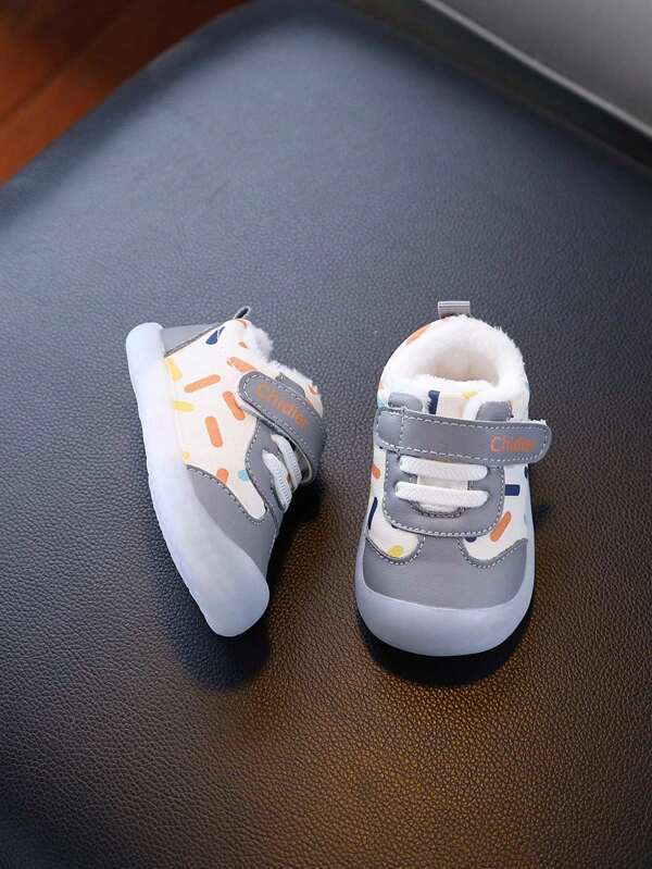 Zapatillas de invierno suaves y antideslizantes, impermeables y con forro térmico, de estilo lindo y a la moda para niños y niñas de 6 meses a 3 años, zapatos casuales para caminar en interiores/exteriores con y banda elástica, fácil de poner y quitar, para bebés
