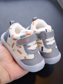 Zapatillas de invierno suaves y antideslizantes, impermeables y con forro térmico, de estilo lindo y a la moda para niños y niñas de 6 meses a 3 años, zapatos casuales para caminar en interiores/exteriores con y banda elástica, fácil de poner y quitar, para bebés