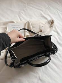 女士时尚手提包，大容量闪亮单肩包，带肩带，黑色 - 黑色 - 查看 9