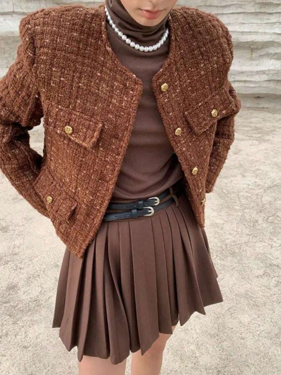 "Pleated Skirt. Classic And Super Versatile. Has Lining At The Bottom." - Maroon - View 1