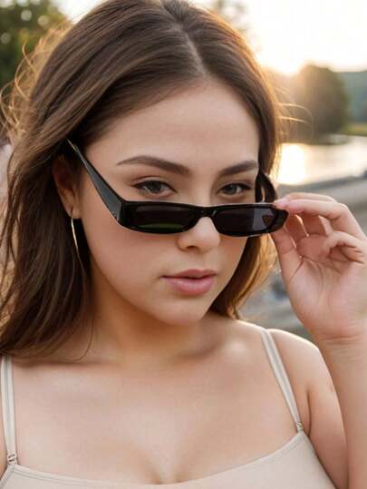 1副复古90年代长方形时尚眼镜，男女通用，复古小方框太阳镜，时尚窄框眼镜，适合夏季海滩度假、户外活动和旅行。