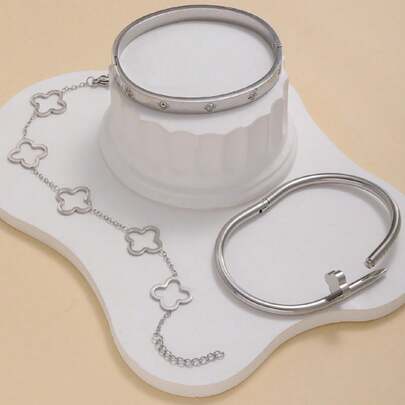 3 أساور مفتوحة ذات حلية برعم البرسيم الأربعي الفاخر المرصع بالزركونيا، من الفولاذ المقاوم للصدأ، للارتداء اليومي كهدية لعيد الحب، الأم، عيد الأم