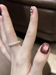 10 stuks met de hand beschilderde, mooie, doorzichtige, kersenkleurige decoratieve nagelstickers in de vorm van een kattenoog, prachtig rasterpatroon, klaar voor studenten en tentoonstellingen