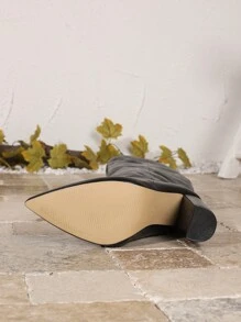 2025 年秋冬搭配毛衣，性感时尚女式中筒靴尖头 10.5 厘米粗高跟休闲百搭修身侧拉链黑色长靴 - 黑色 - 查看 5