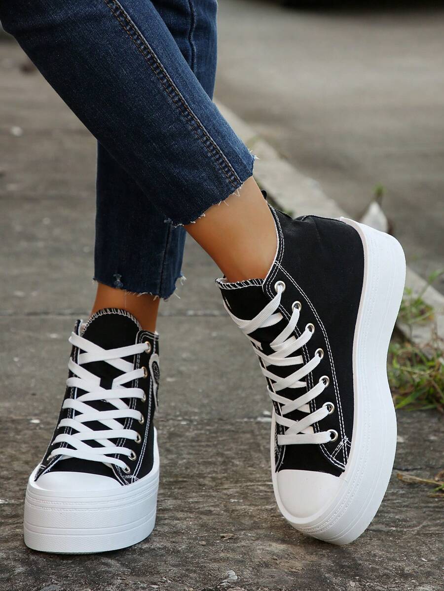 Fashionable New Comfortable HighTop LaceUp Round Toe ThickSoled