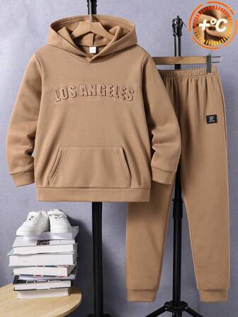 Tween Boy Letter Print präglad hoodie och träningsbyxor Set, Varm
