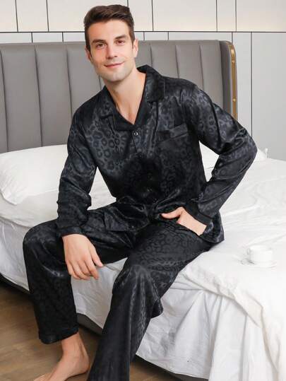 Men's Satin Pajama Set Long Pants Silk Button Style Long Sleeved Top Spring And Autumn Jacquard Leopard Print Comfortable And Soft Two Pieces Sets Loungewear, Fall Winter Clothes