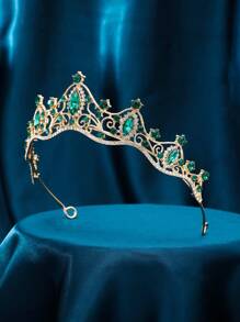 Une couronne raffinée et pour femme, comme une tiare de rêve. Avec divers pierres précieuses colorées au choix, radieuse comme des fleurs épanouies. L'accessoire parfait pour les mariages, les fêtes, les galas, les bals et les séances photo, rendant la porteuse brillante et élégamment attrayante