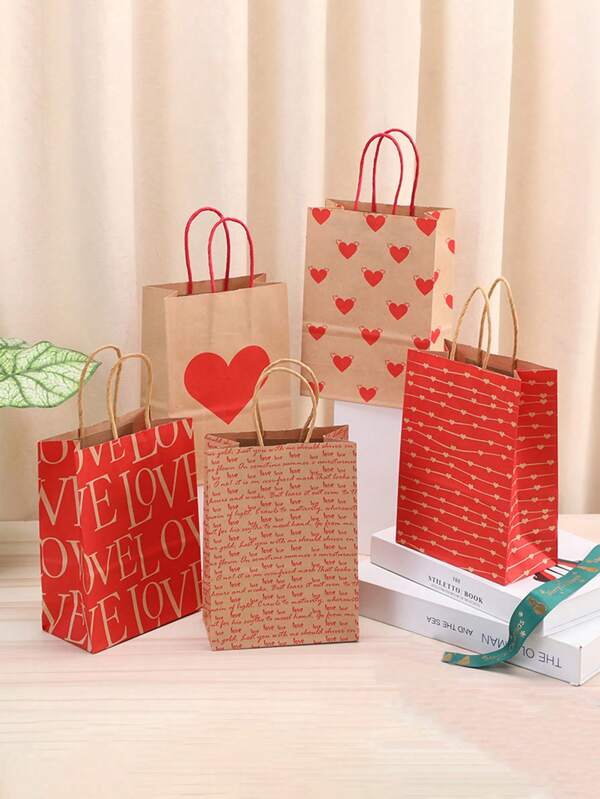 15pcs/5pcs/3pcs LOVE Gift Bag, Wedding Gift Bag, Mother's Day Gift Bag, LOVE Paper Kraft Paper Bag, Love Gift Bag Shopping Bag, Printed Party Gift Bag Kraft Paper Bag, Handbag, Suitable For Use As A Companion Gift, All Kinds Of Parties Are Applicable. (The Carrying Rope Of The Gift Bag Comes In A Random Color)