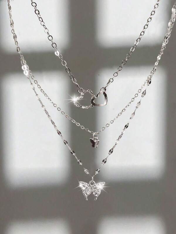 2pcs Butterfly & Heart Layered Necklace, Multi-Layer Collarbone Chain, European And American Style Valentines