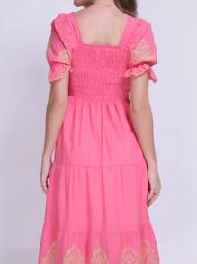 Luxury Lese Embroidered Short Sleeve Midi Dress - 粉色 - 查看 5