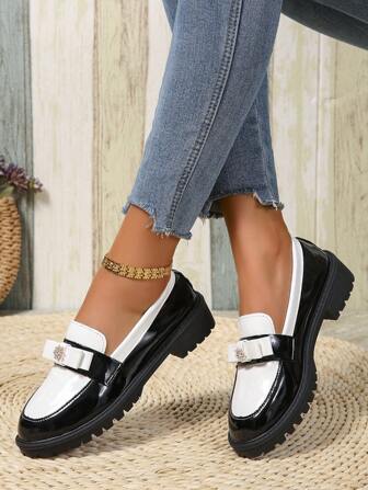 女士水钻装饰厚底乐福鞋，休闲春秋黑白拼接尖头一脚蹬舒适驾车鞋，优雅平底鞋