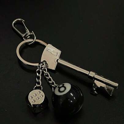 街头时尚钥匙扣，锌合金黑色8骰子设计，带开瓶器，适用于汽车、腰部饰品、包包装饰、汽车配件、包包挂饰、背包挂件，适合上学、哥特风、Y2K风格、圣诞节礼物、包包挂件、汽车配件、老师、朋友、姐妹等。