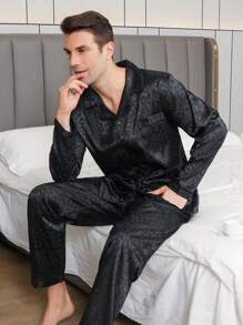 Men's Satin Pajama Set Long Pants Silk Button Style Long Sleeved Top Spring And Autumn Jacquard Leopard Print Comfortable And Soft Two Pieces Sets Loungewear, Fall Winter Clothes