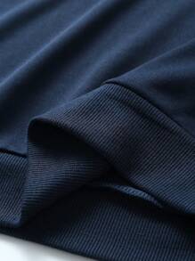 2 件秋季男士运动衫和运动裤套装，海军蓝色长袖圆领休闲上衣，针织松紧腰带海军蓝色慢跑裤，字母图案印花