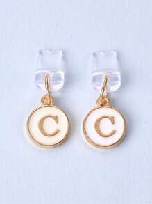 1pc White Electroplated Dust Plug Pendant With 26 English Alphabet On Both Sides, Compatible With Type C