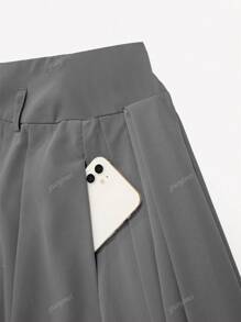 Jupe plissée taille haute avec ceinture décorée pour femmes