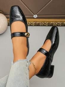 Große Größen Ballett-Stil schwarze Mary Jane Flache Schuhe, Flacher Absatz Riemen-Schnalle Lässig Arbeitsschuhe, Schlichte elegante Büro Loafers, Quadratische Spitze Uniform Schuhe, Metalldekoration Bequeme Pumps mit niedrigem Absatz, Plateauabsatz Weiche Veloursleder Flats - Schwarz - Übersicht 2